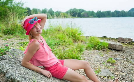 Met Art X are pleased to offer you xxx pics featuring Shannan showing beautiful form