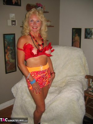 TAC Amateurs pleased to share with you xxx gallery with Ruth xxx gallery 267844